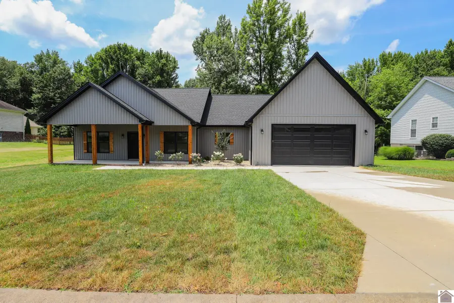 8335 Danube Drive, West Paducah, KY 42086 - #2