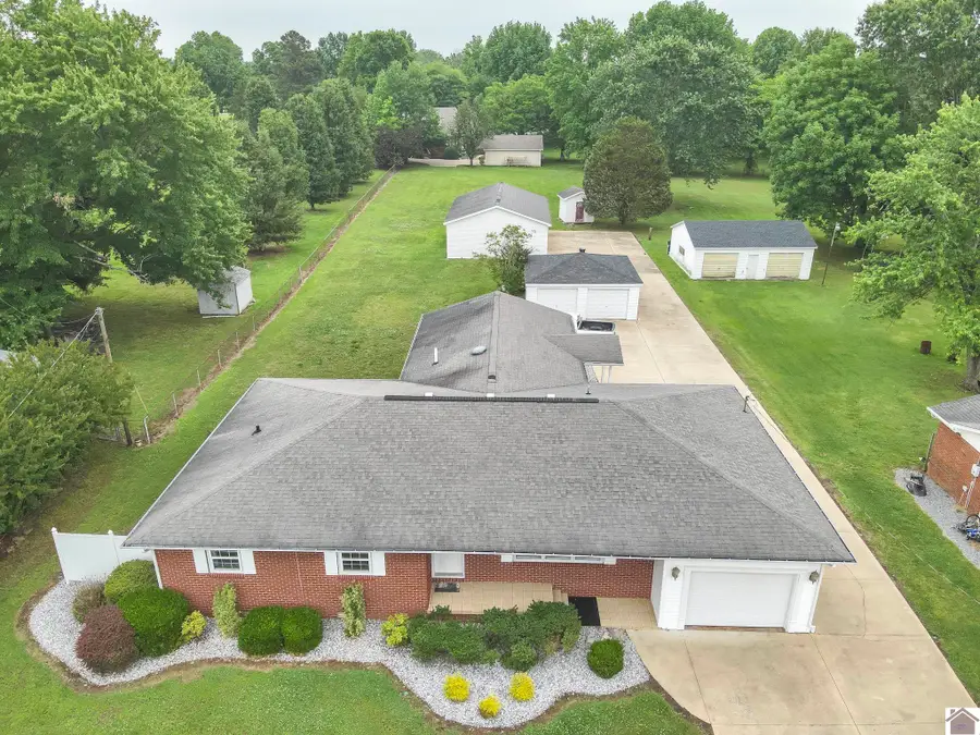245 Babbland Drive, Paducah, KY 42003 - #2