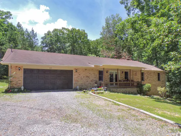 209 Jonathan Shores Road, Benton, KY 42025
