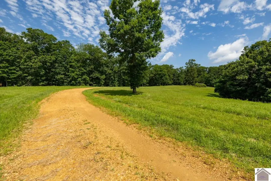 000 Cindy Drive, Murray, KY 42071 - #3