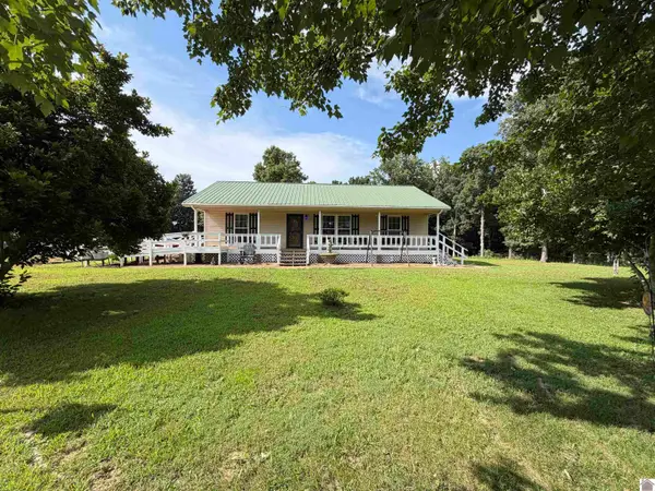 3003 Friendship Road, Eddyville, KY 42038
