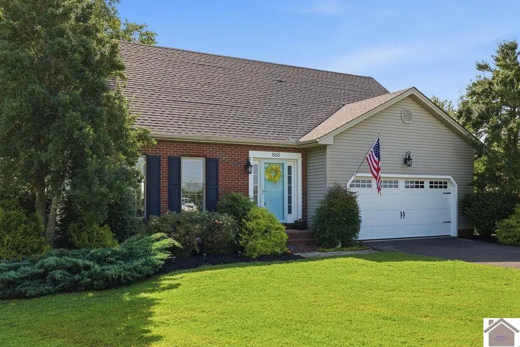 860 Oaks Country Club Road, Murray, KY 42071 - #1