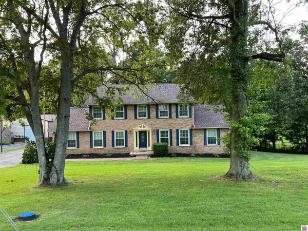 5935 Merrydale Dr, Paducah, KY 42003
