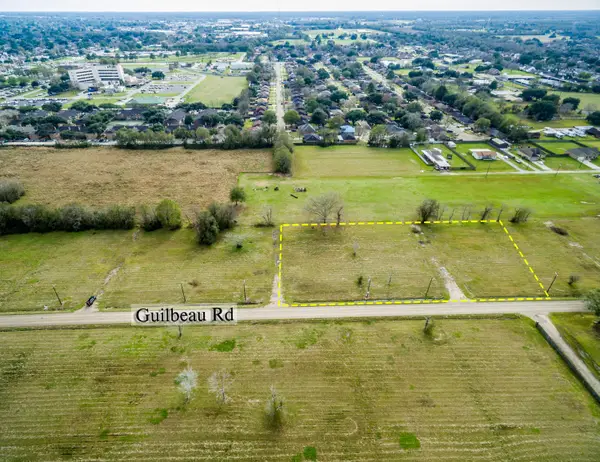 900 Guilbeau Road, Lafayette, LA 70506