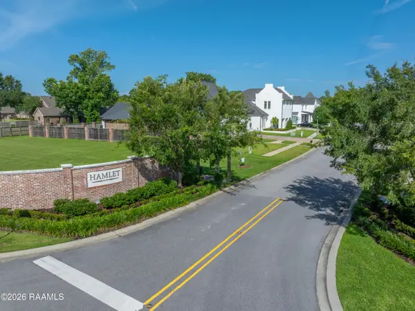 205 Dunmore Court, Lafayette, LA 70508