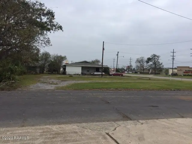 N Lewis Street, New Iberia, LA 70560 - #2