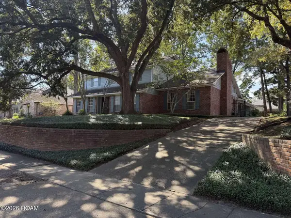 1034 Woodstone Drive, Baton Rouge, LA 70808