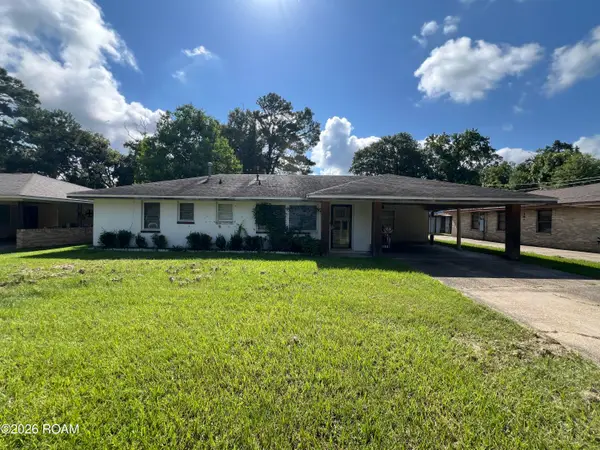 8860 Sharon Hills Street, Baton Rouge, LA 70811