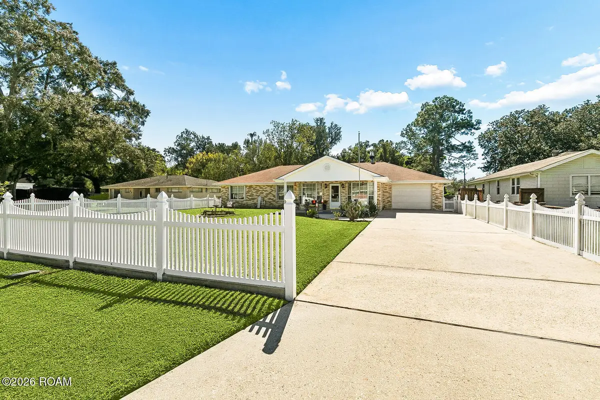 2625 Farmsite Road, Violet, LA 70092 - #1