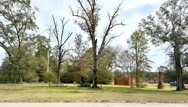 9532 Sullivan Road, Central, LA 70818