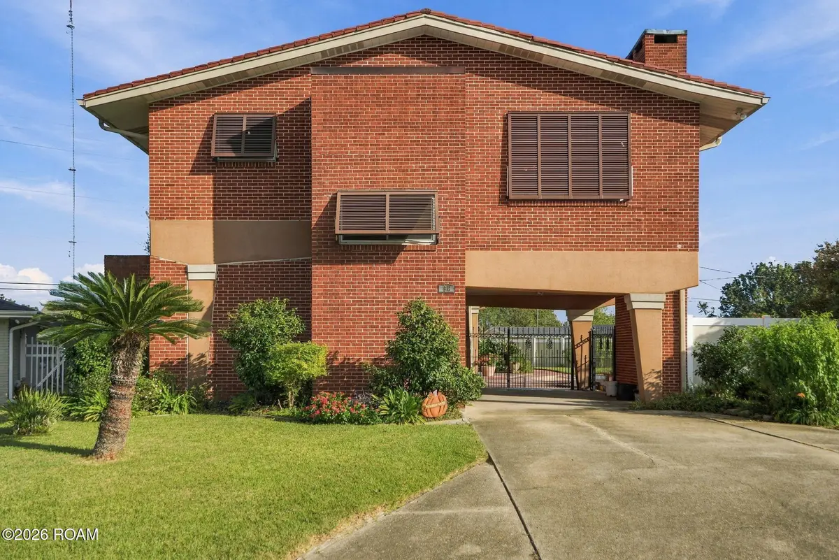 66 Howard Street, Gretna, LA 70053 - #1