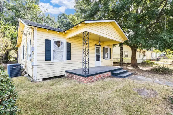 201 Thelma Drive, Lafayette, LA 70506