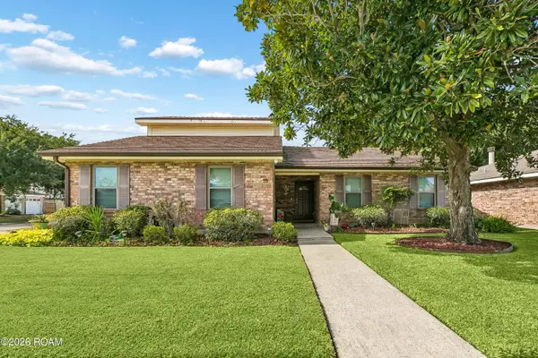 3921 Grilletta Court, Marrero, LA 70072