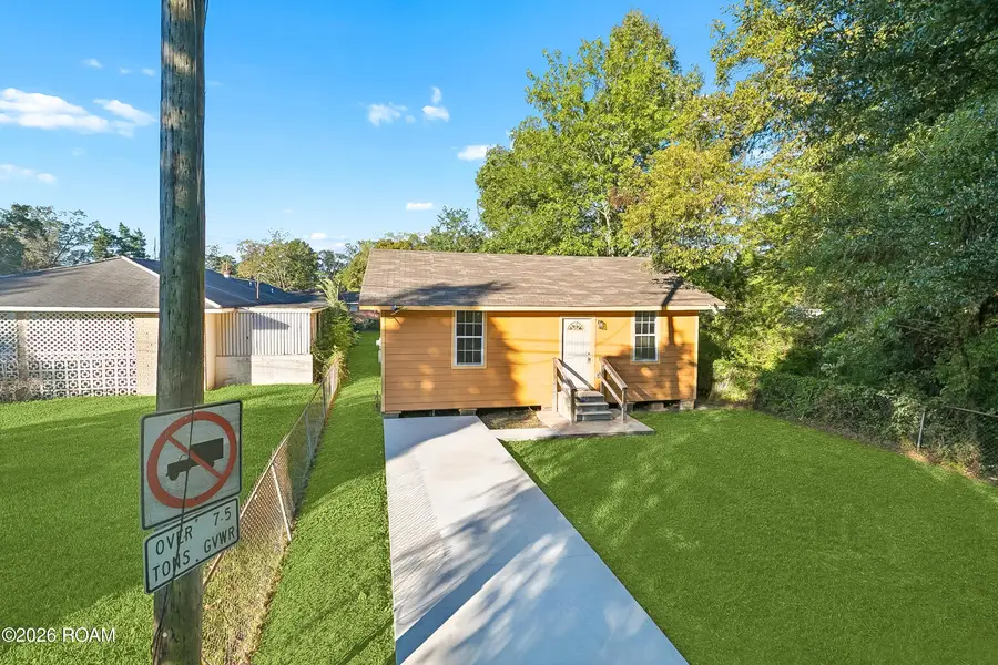 2371 E Smiley Avenue, Baton Rouge, LA 70806 - #2
