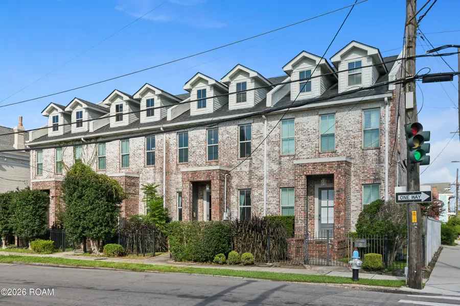 1505 Robert C. Blakes Sr. Drive, New Orleans, LA 70130 - #3