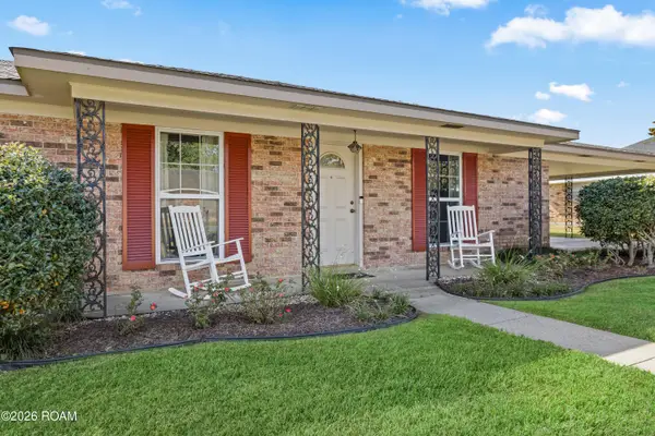 213 Saxon Drive, Lafayette, LA 70508