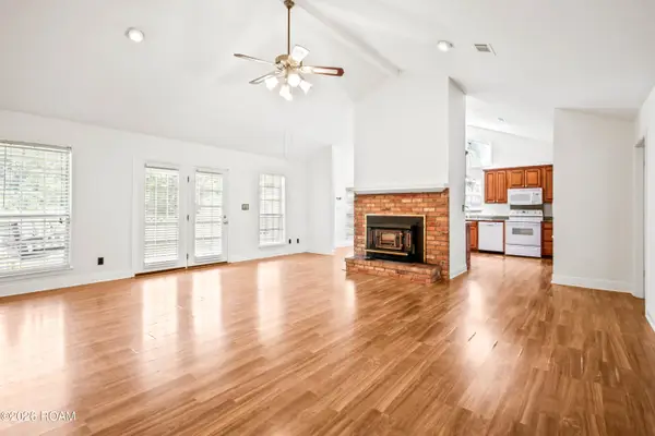 41198 Rolling Hill Drive, Hammond, LA 70403