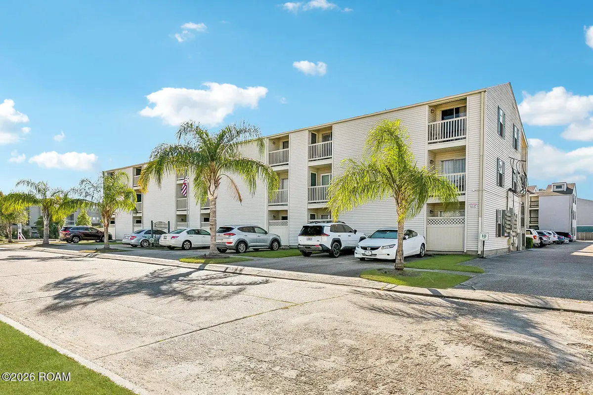 2330 Edenborn Avenue, Metairie, LA 70001 - #1