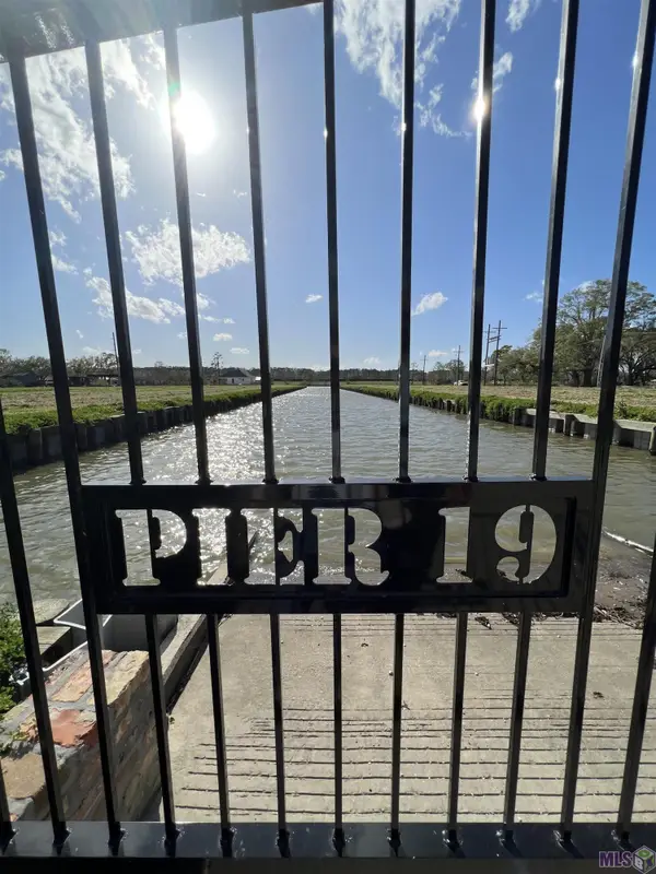 108 Pier 19 Dr, Pierre Part, LA 70339
