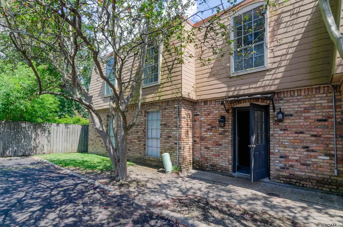 2100 College, Baton Rouge, LA 70808 - #1