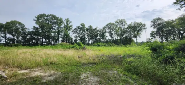 1-X-2 Griffin Ct, Baker, LA 70714