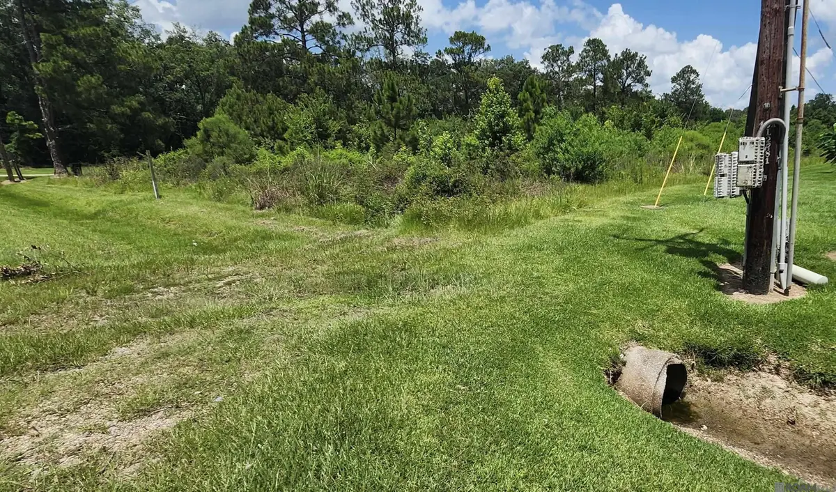 11355 Gurney Rd, Baker, LA 70714 - #1