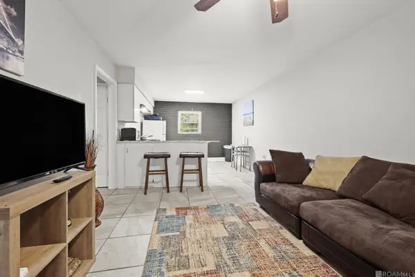 1220 W Chimes, Baton Rouge, LA 70802
