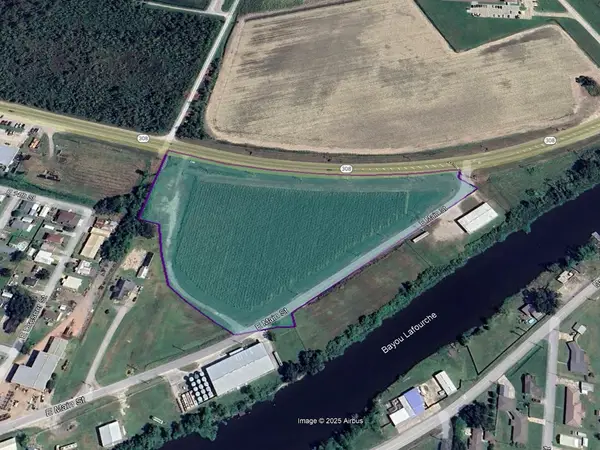 721 E Main St, Lockport, LA 70374