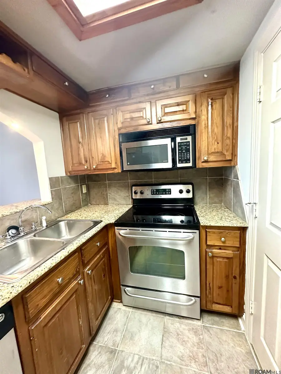 2045 North Third Street, Baton Rouge, LA 70802 - #2