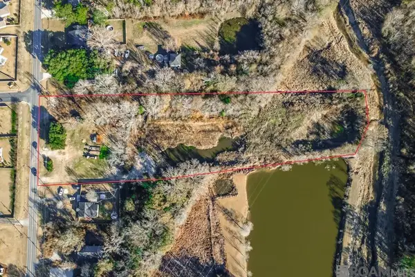 16430 Tiger Bend Rd, Baton Rouge, LA 70817