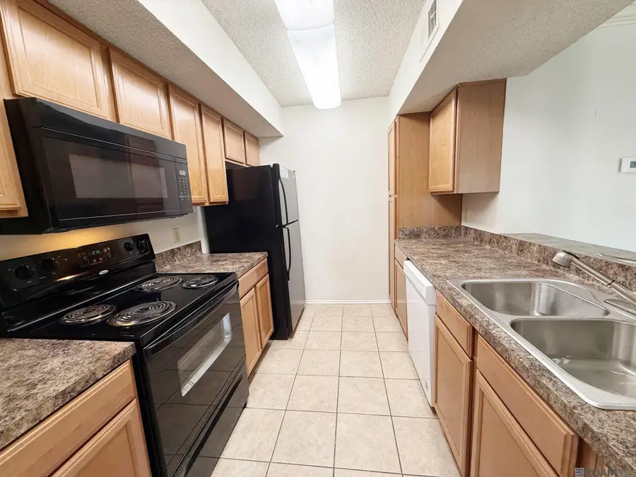 8155 Jefferson Hwy, Baton Rouge, LA 70809 - #2