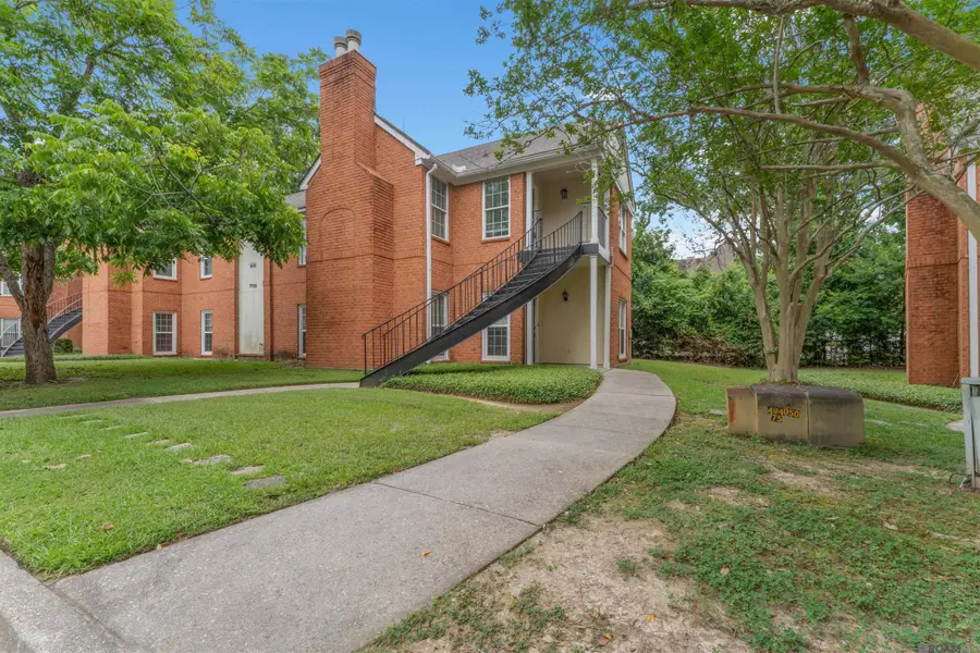 7936 Jefferson Place Blvd, Baton Rouge, LA 70809 - #2