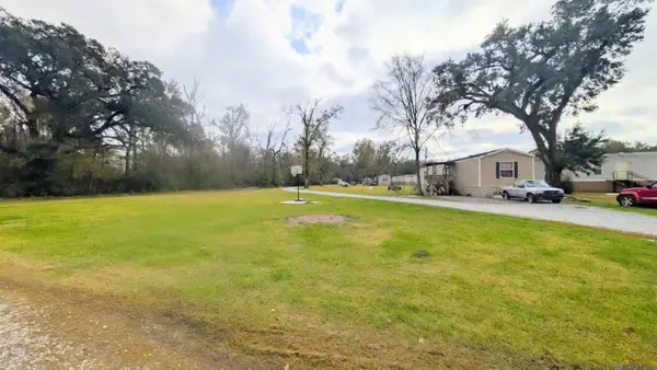 42575 La Hwy 42, Prairieville, LA 70769