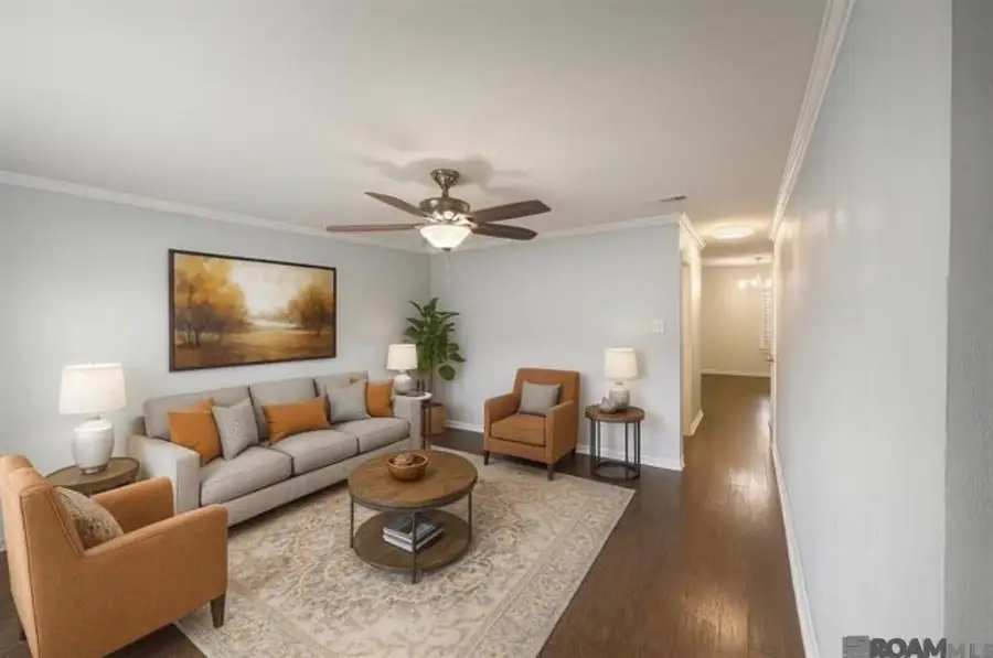 4625 Parkoaks Dr, Baton Rouge, LA 70816 - #2