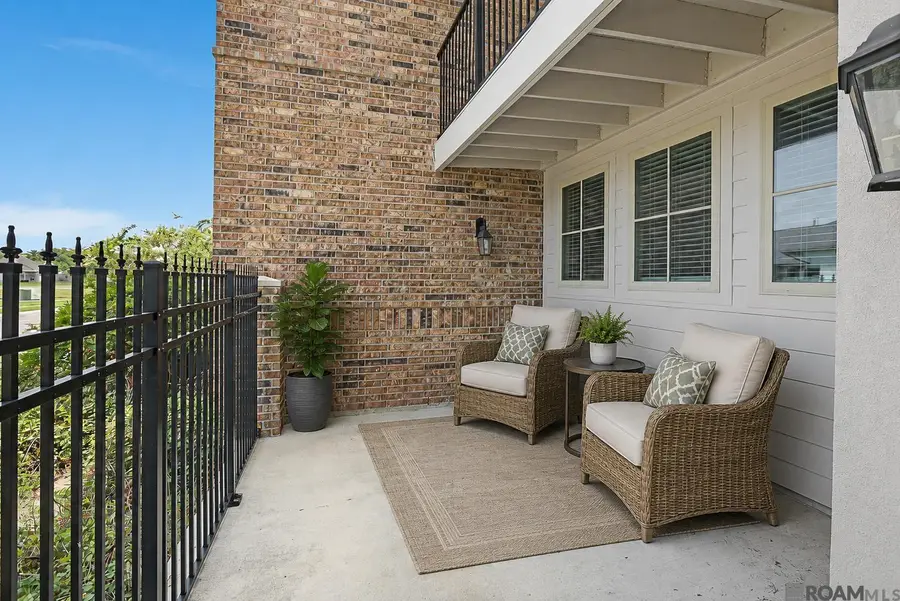 1463 Pelican Club Dr, Baton Rouge, LA 70820 - #2