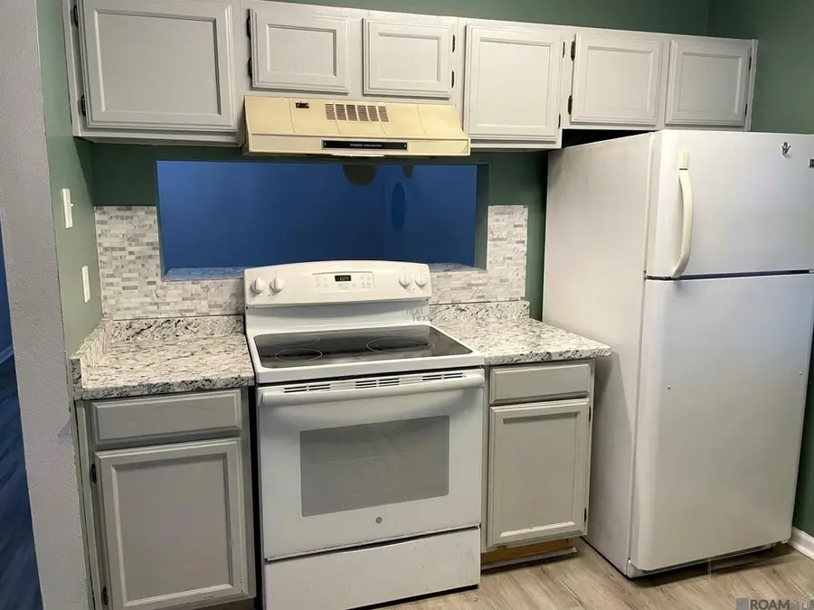 1806 S Brightside View Dr, Baton Rouge, LA 70820 - #2