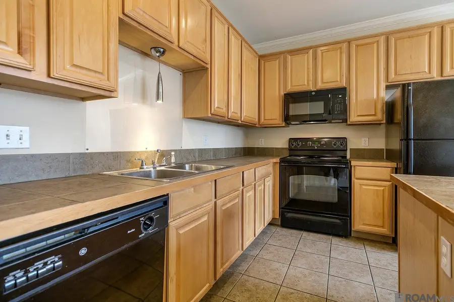 4000 Lake Beau Pre, Baton Rouge, LA 70820 - #3