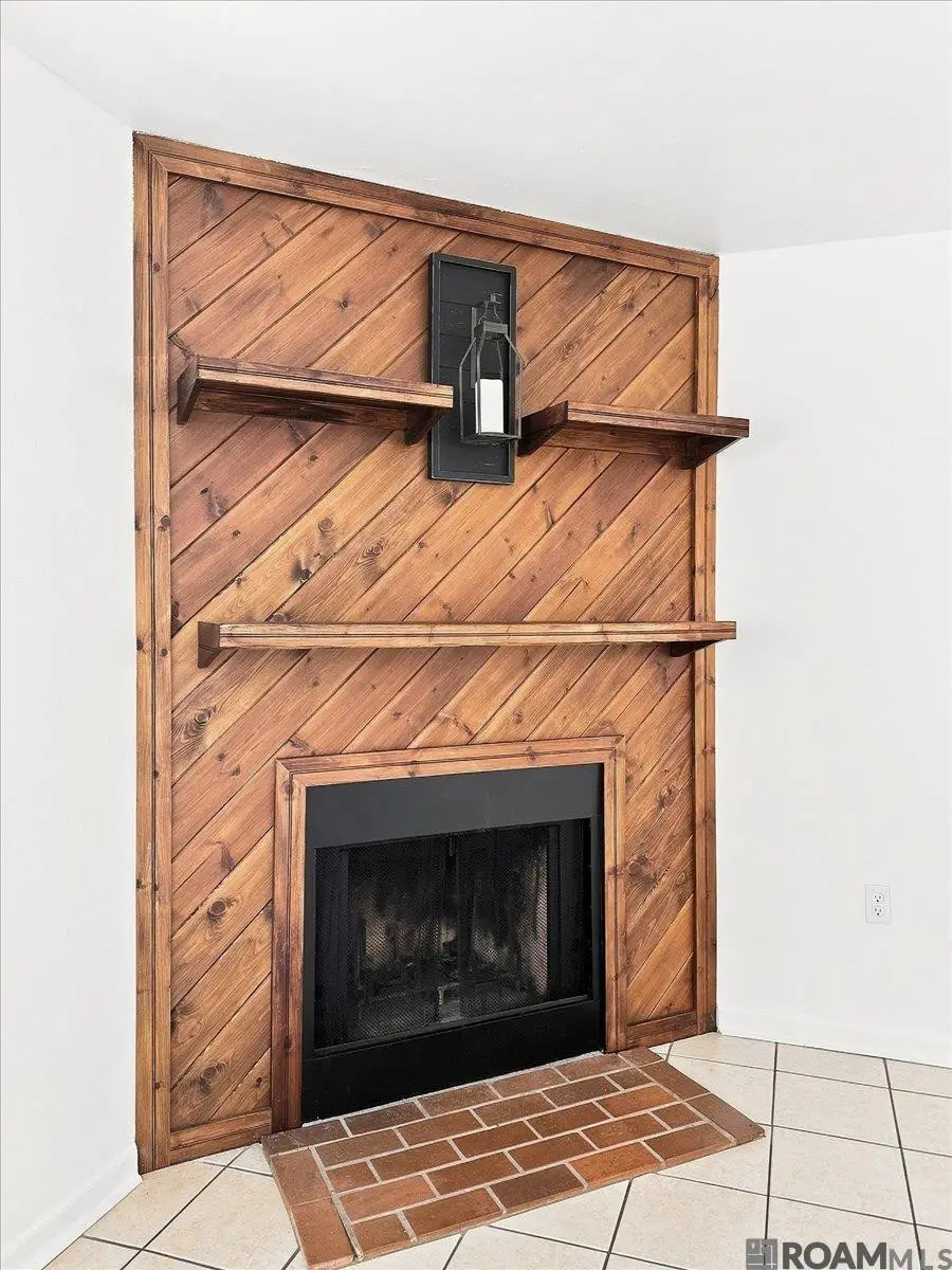 2051 S Brightside View Dr, Baton Rouge, LA 70820 - #3