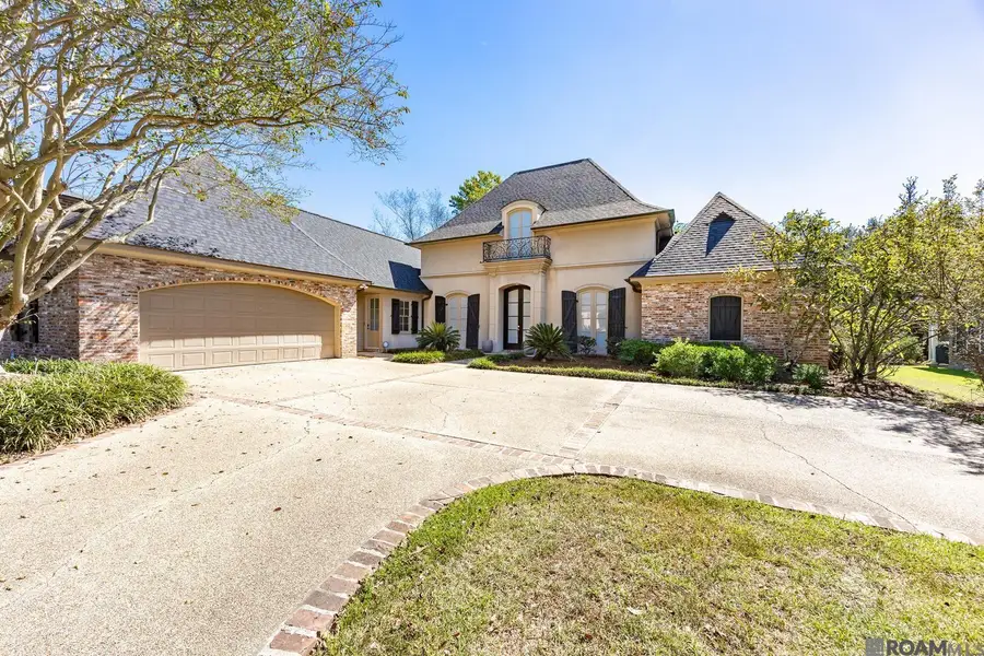 18312 Green Lakes Ct, Baton Rouge, LA 70810 - #2
