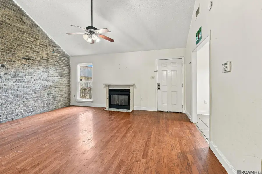8712 Pecan Tree Dr, Baton Rouge, LA 70810 - #3