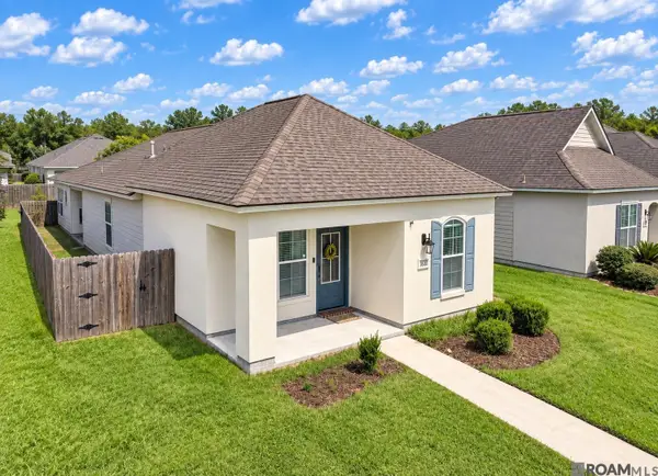 7631 W Pelican Lakes Ave, Baton Rouge, LA 70820