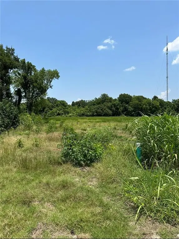 133 Holmes Boulevard, Terrytown, LA 70056 - #1