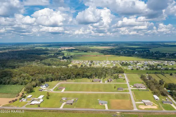 1031 Cypress Creek Loop, St. Martinville, LA 70582