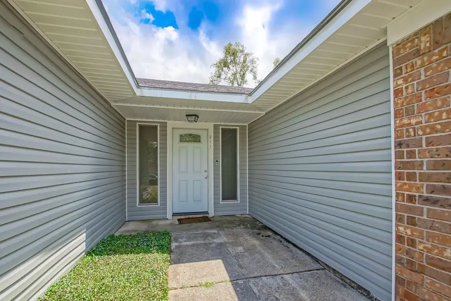 211 Holmes Drive, Slidell, LA 70460 - Image #3