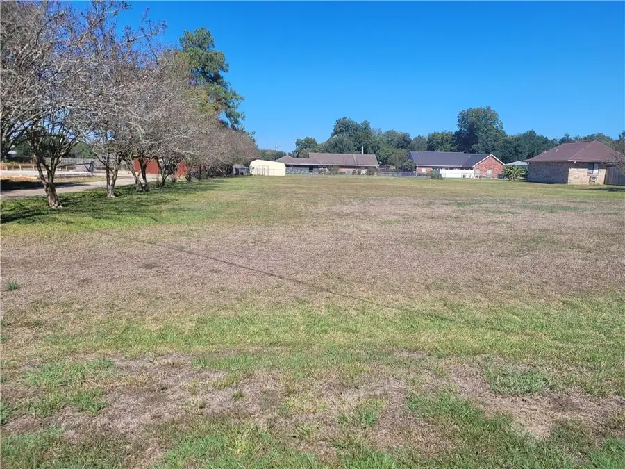 Hilda Lane, Marksville, LA 71351 - #2