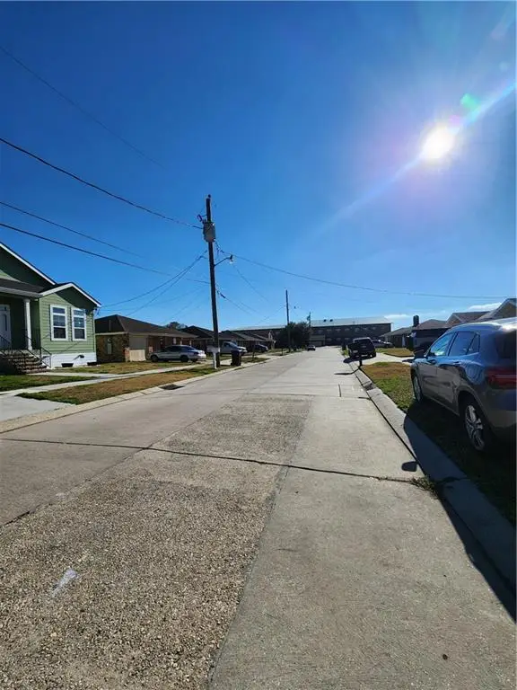 3220 Charles Court, Chalmette, LA 70043 - Image #2