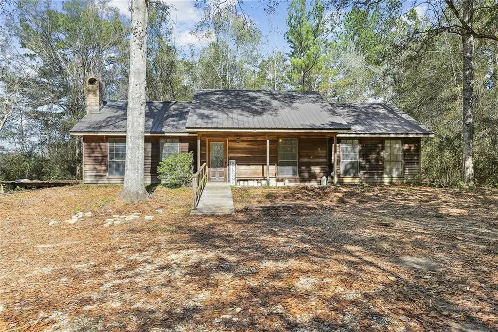 102 Chenel Street, Folsom, LA 70437 - Image #1