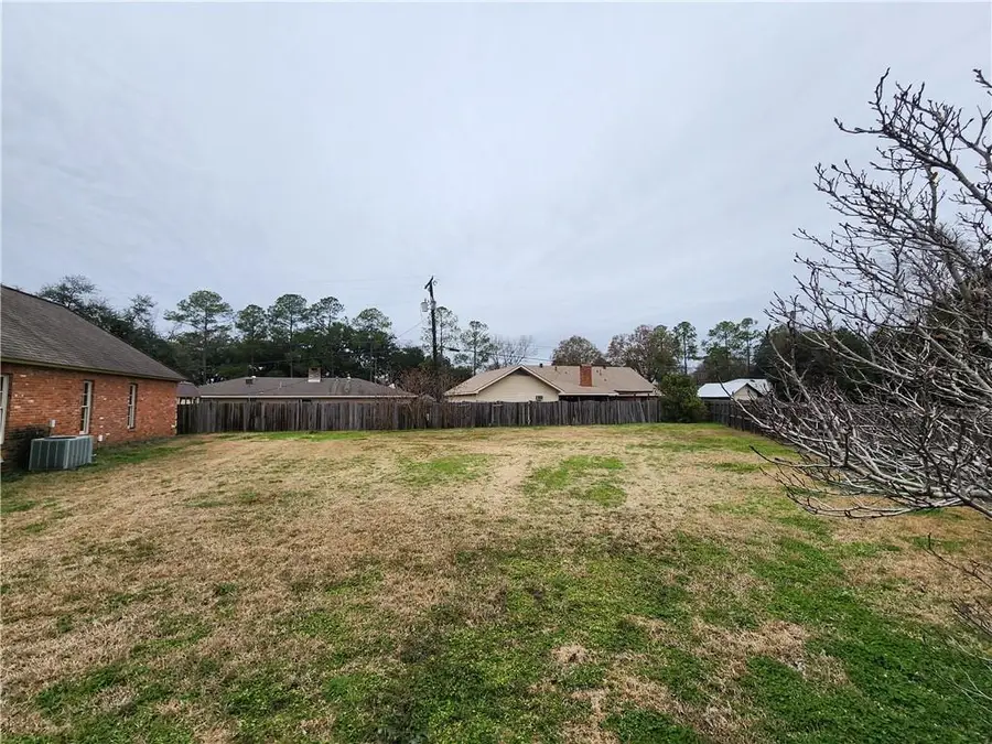 6001 Stonegate Drive, Alexandria, LA 71303 - Image #2