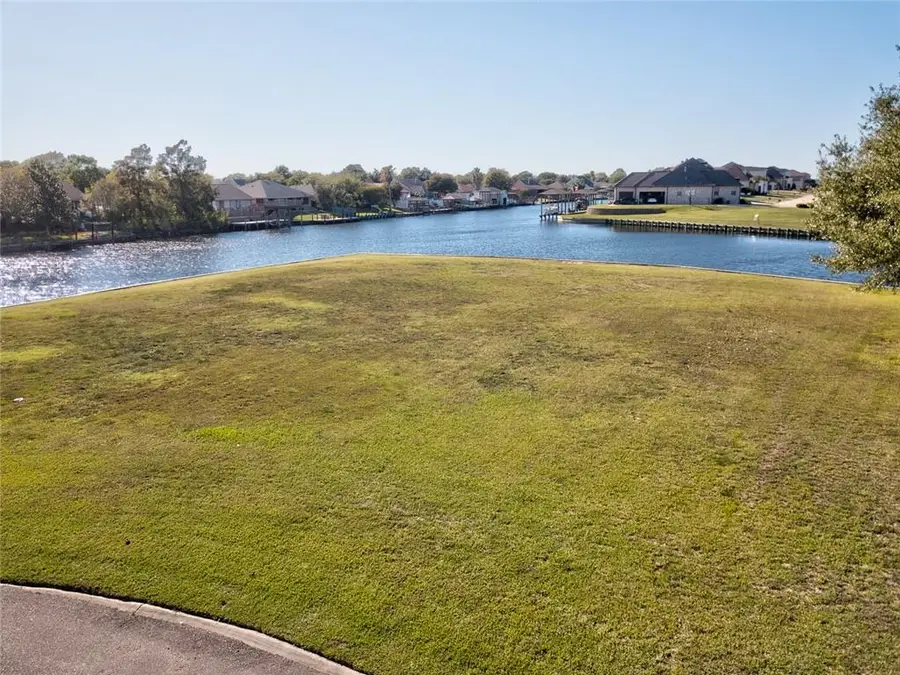 1086 Mariner Cove, Slidell, LA 70458 - Image #3