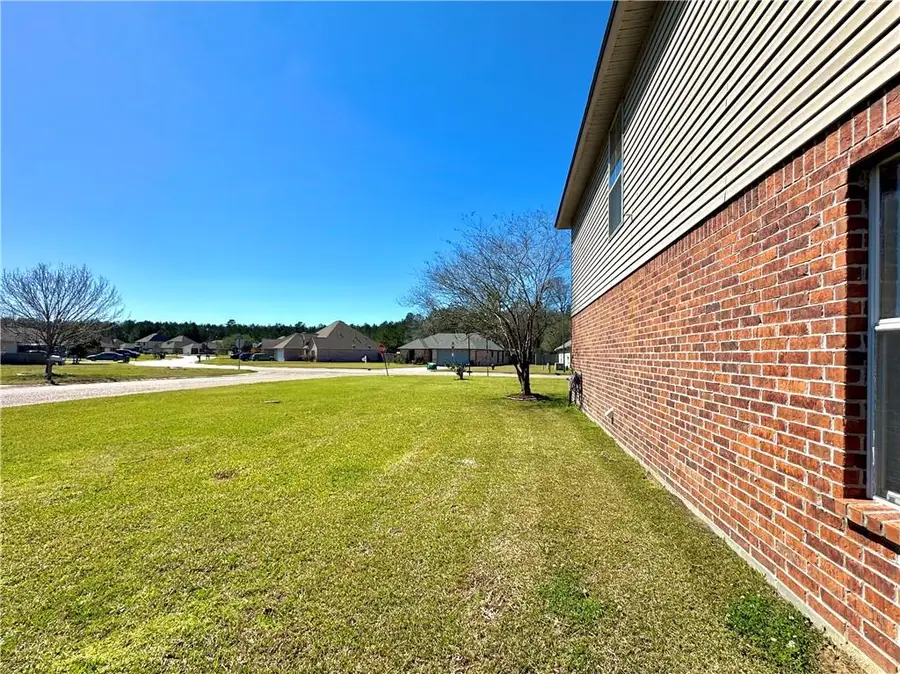 26158 Glenbrooke Drive, Denham Springs, LA 70726 - #3